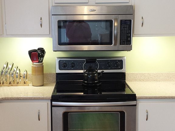 4th image of 711 Oakhill Dr