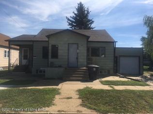 501 2nd St SW, Dickinson, ND 58601