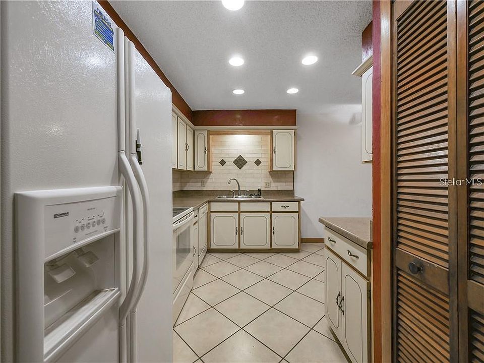 1st image of 820 Shady Branch Trl