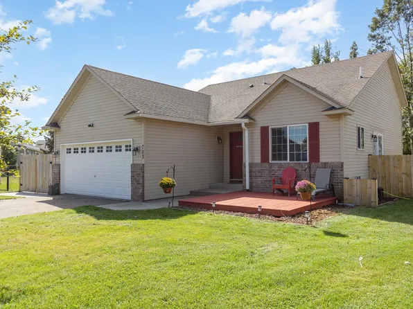 703 Isanti Pkwy NW, Isanti, MN 55040