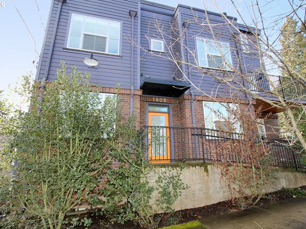 1904 SE Tacoma St, Portland, OR 97202