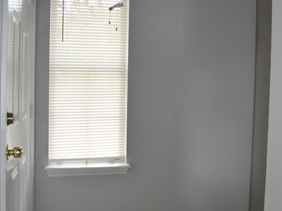 3rd image of 7829 Davinci Ln APT A