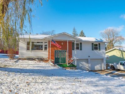 2706 Golden Gate Way, Madison, WI, 53713