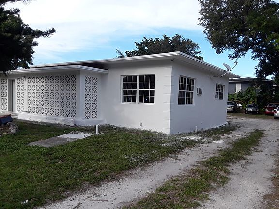 2nd image of 6425 NE Miami Pl