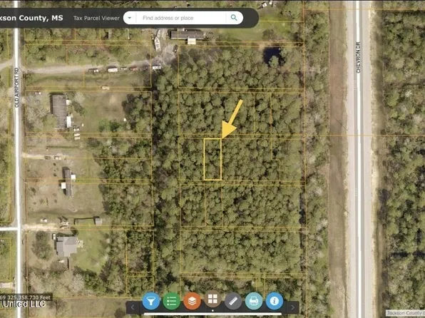3002 Belair St, Pascagoula, MS 39567