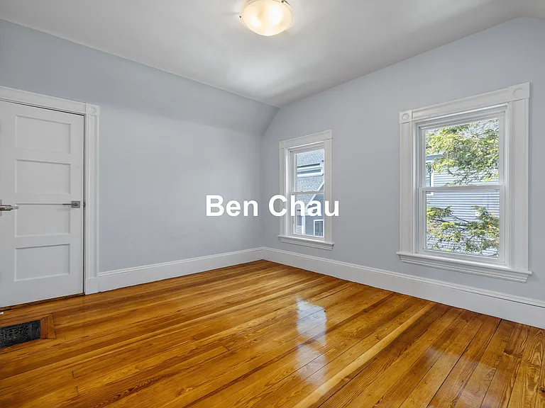 57 Hawthorne St #2B — Photo 8