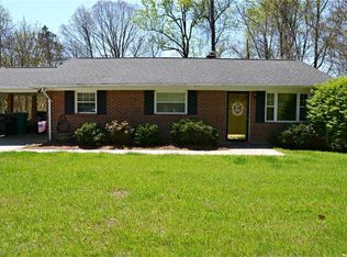 1144 Daryl Ln, Winston Salem, NC 27105