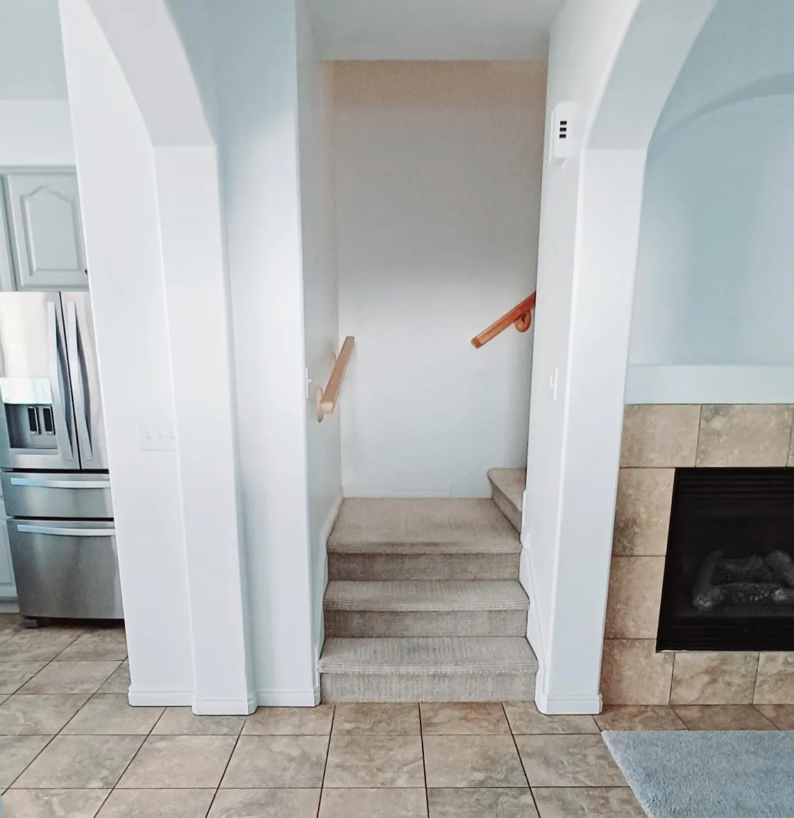 3 bed, 2.5 bath, 1501 sqft, $2,200 — Photo 3