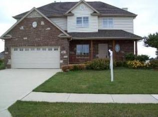 934 W Longfellow Dr, Manteno, IL 60950