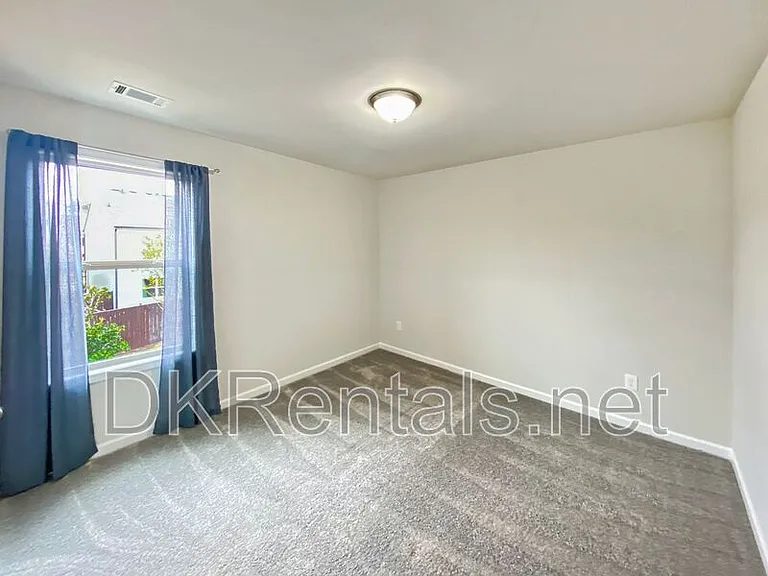 213 Auburn Station Dr — Photo 22