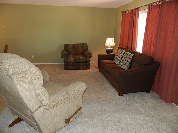 3rd image of 701 S Abrego Dr