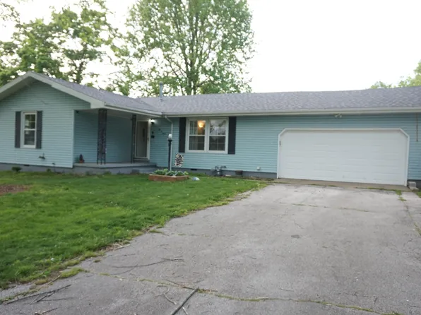 203 W King Drive, Willard, MO 65781