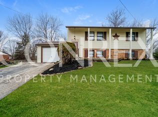 10141 Menominee Dr, Cincinnati, OH 45251