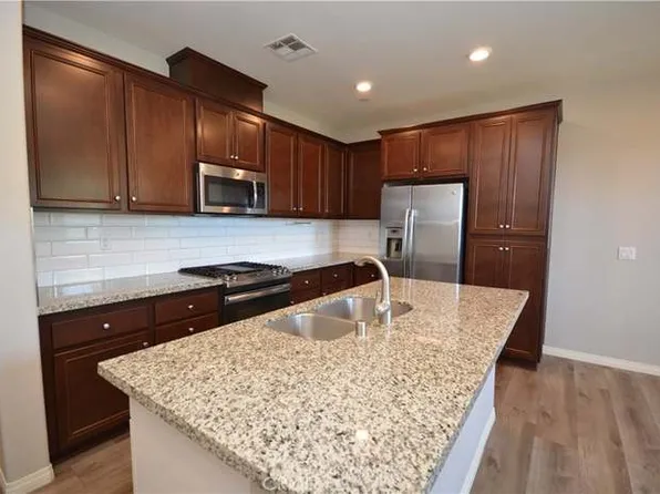 40446 Calle Real, Murrieta, CA 92563
