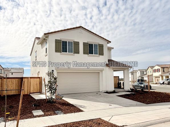 1089 Silver Feather Way