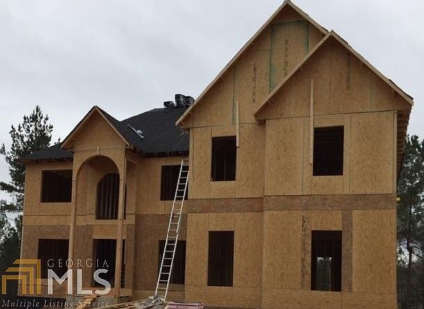 2nd image of 2537 Pattington Way NE