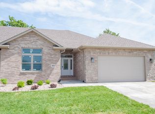 3921 Tolarian Dr, Columbia, MO 65203