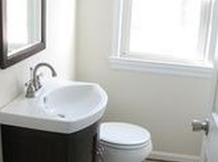 160 Saunders Rd, Hampton, VA 23666