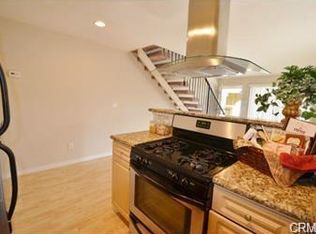520 Treeline Dr #203, Corona, CA 92879