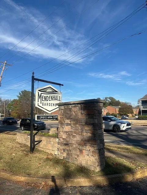 Mendenhall Gardens — Photo 2