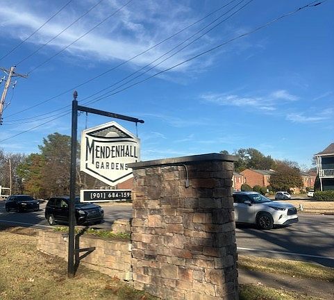 2nd image of 543 N Mendenhall Rd #545-04
