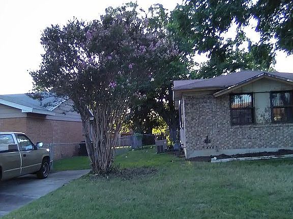 4th image of 1103 Cedar Dr
