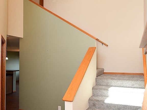 5th image of 2539 N 89th St