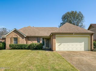 7092 Olive Ridge Dr, Olive Branch, MS 38654