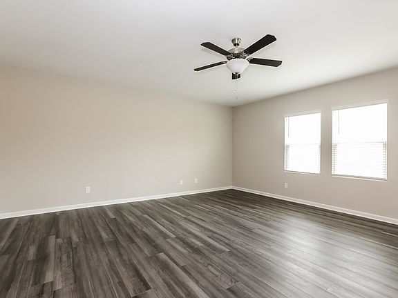 4th image of 4054 Kendrick Cir