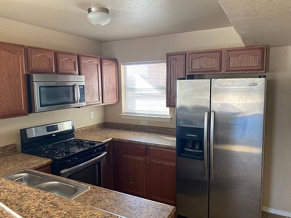 5th image of 2801 Bear Rock Pl