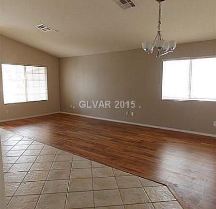 4th image of 2680 Hollowvale Ln