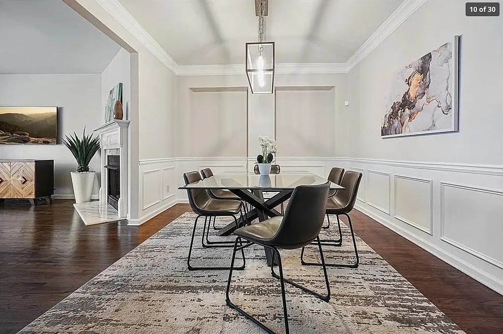 4 bed, 3.5 bath, 2580 sqft, $3,200 — Photo 4