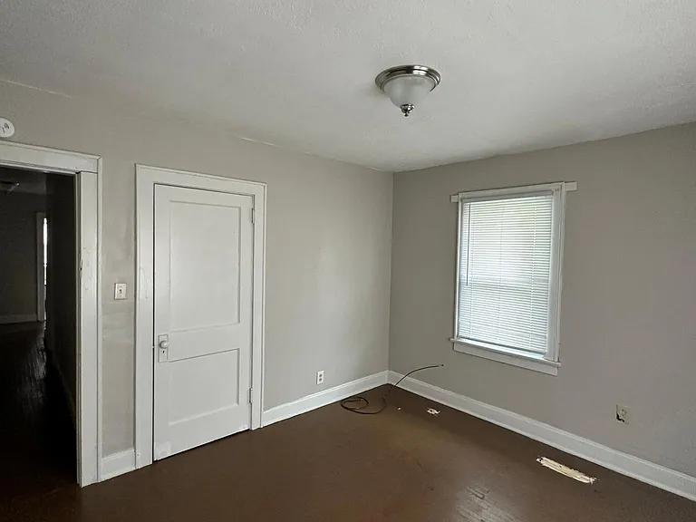522 S Wayne Ave — Photo 9