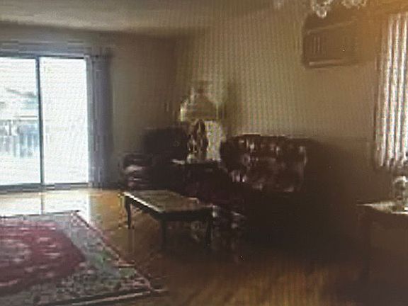 3rd image of 48 McVeigh Ave
