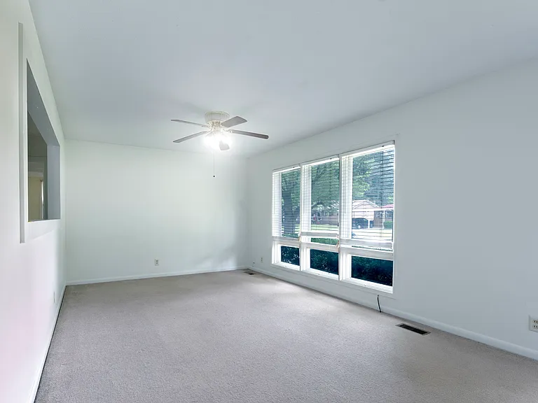 310 Jack Coleman Dr NW — Photo 5