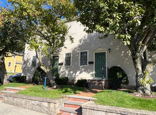 1050 Chestnut St #1050, Newton Upper Falls, MA 02464