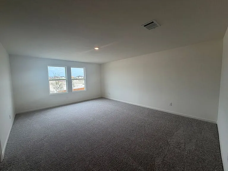 2210 Meadow Park Dr — Photo 22