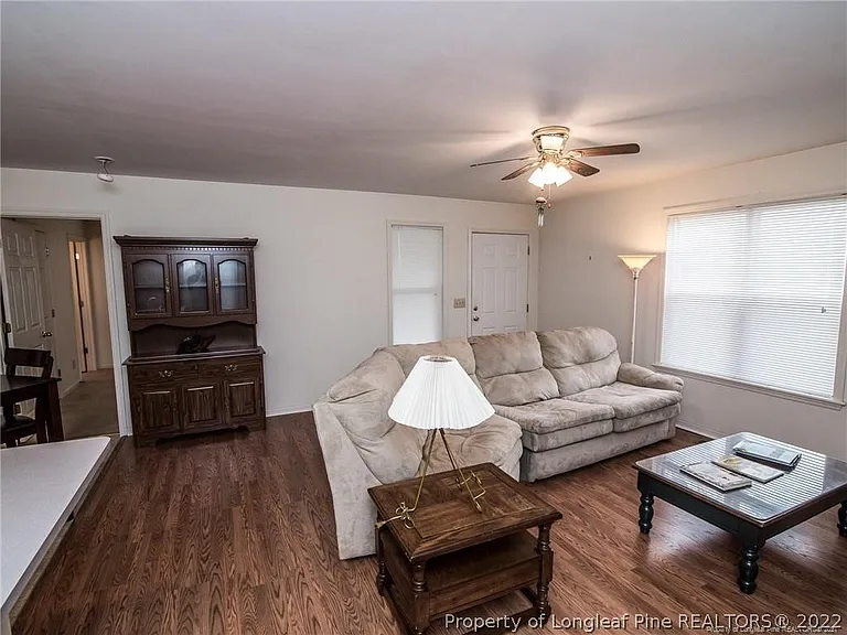 406 Britt St — Photo 7