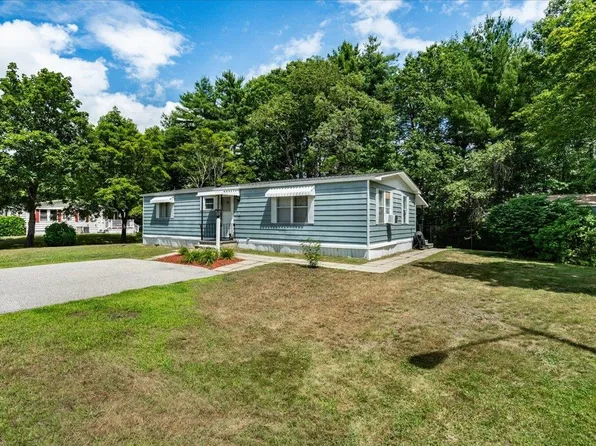 78 Fairfield Drive, Concord, NH 03301