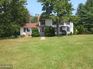 21911 Whites Ferry Rd, Dickerson, MD 20842