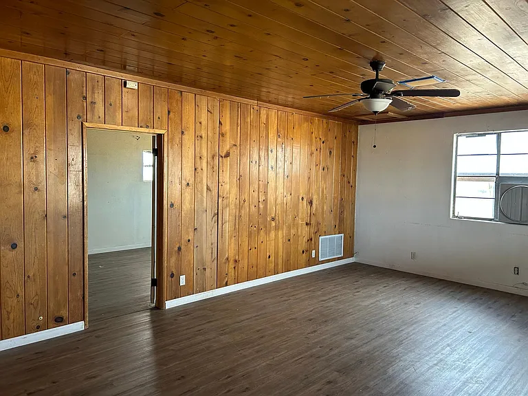 45397 Silver Valley Rd — Photo 12