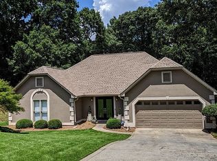 1364 Summit Ln NW, Acworth, GA 30102