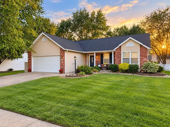 2507 Hunters Pointe Blvd, Edwardsville, IL 62025