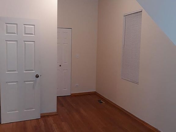 3rd image of 4439 S Stewart Ave #1