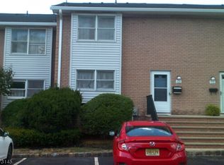 1070 Robin Rd, Hillsborough, NJ 08844