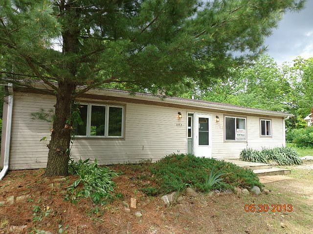 1st image of 6N828 Woodlawn Ave