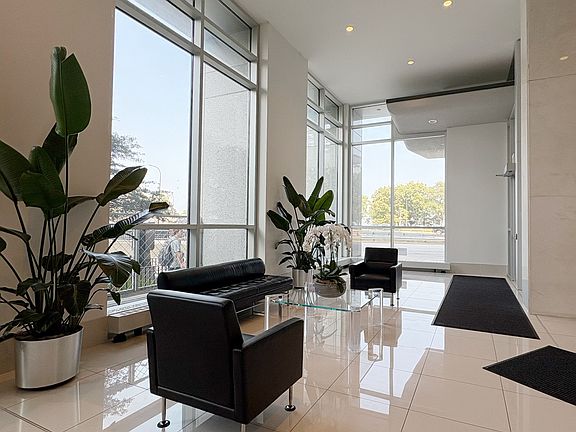 4th image of 1550 N Lake Shore Dr #9DA