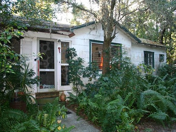 2nd image of 275 Orange St