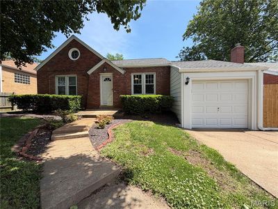 8042 Mackenzie Rd, Saint Louis, MO, 63123