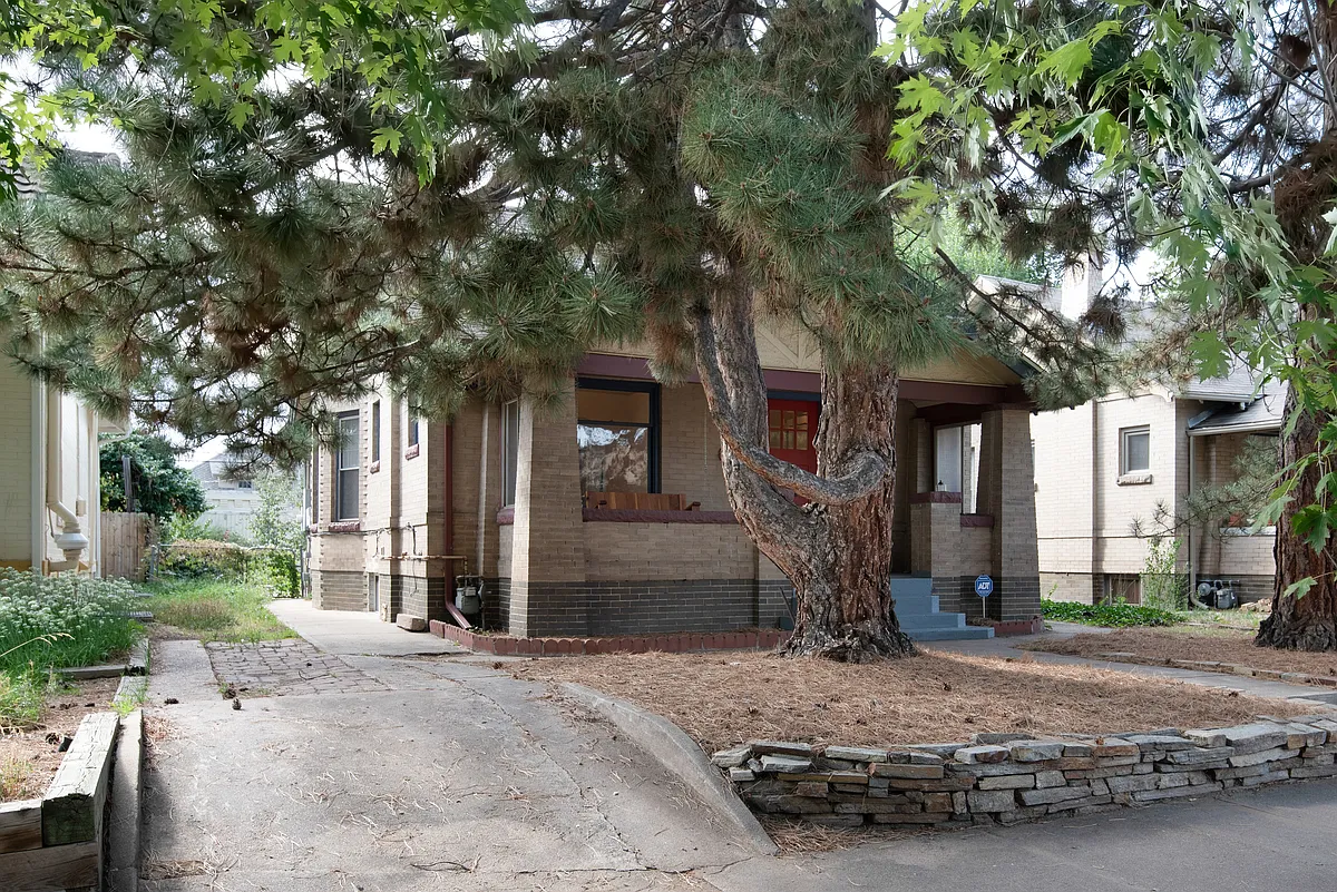 Front of house with driveway for off street parking - 215 S Gilpin St